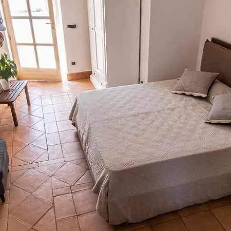 Mancuso De Gaetani & Guest house *