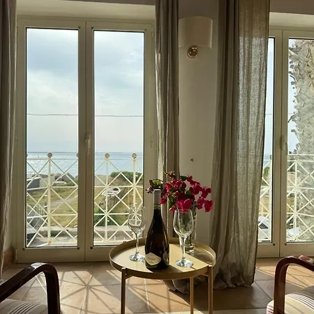 Mancuso De Gaetani & 4*